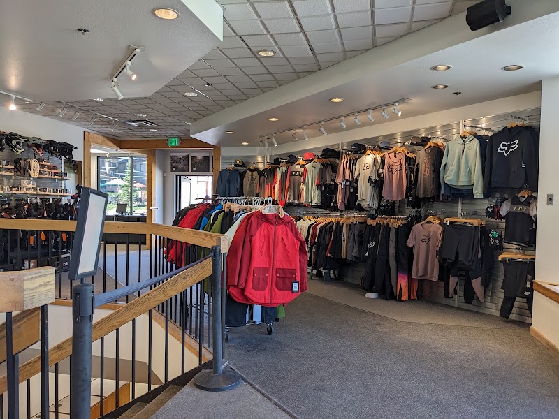 CB Mountain Outfitters