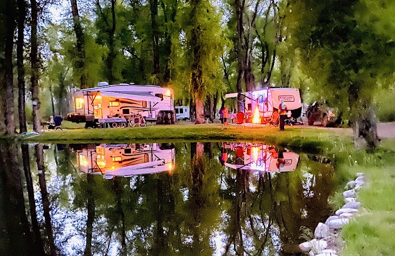 Mountain Time RV Park & Cabins